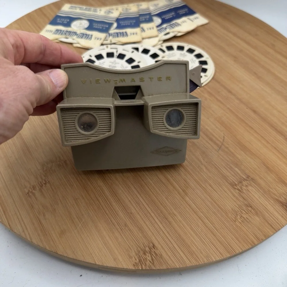 Vintage Sawyers View Master With Multiple Different Slides Made In USA 50's-60's